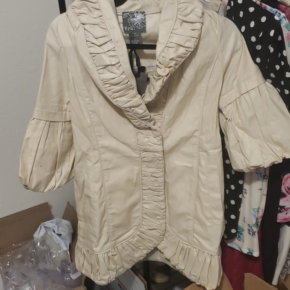 💥New boutique Shirred Jacket - Picture 4 of 14